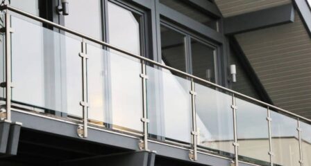 barandilla-de-balcón-de-cristal