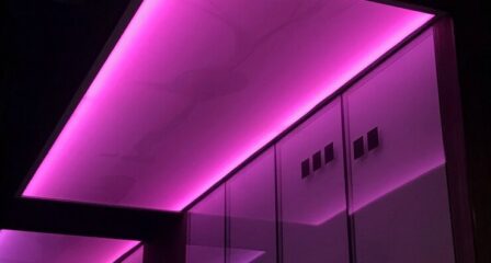 luces-neon-rosa-habitacion_53876